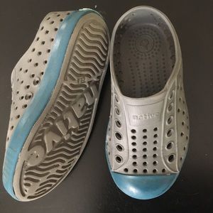 Toddler Natives - size 7